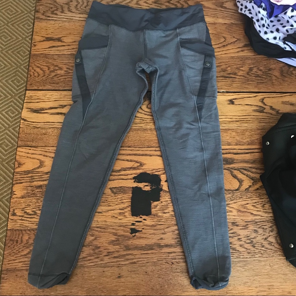 Lulu cargo leggings